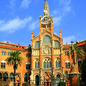 Apartmanhotel Bcnstop Sagrada Familia ***