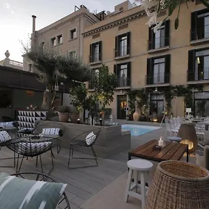 https://oasis-barcelona.topbarcelonahotels.com