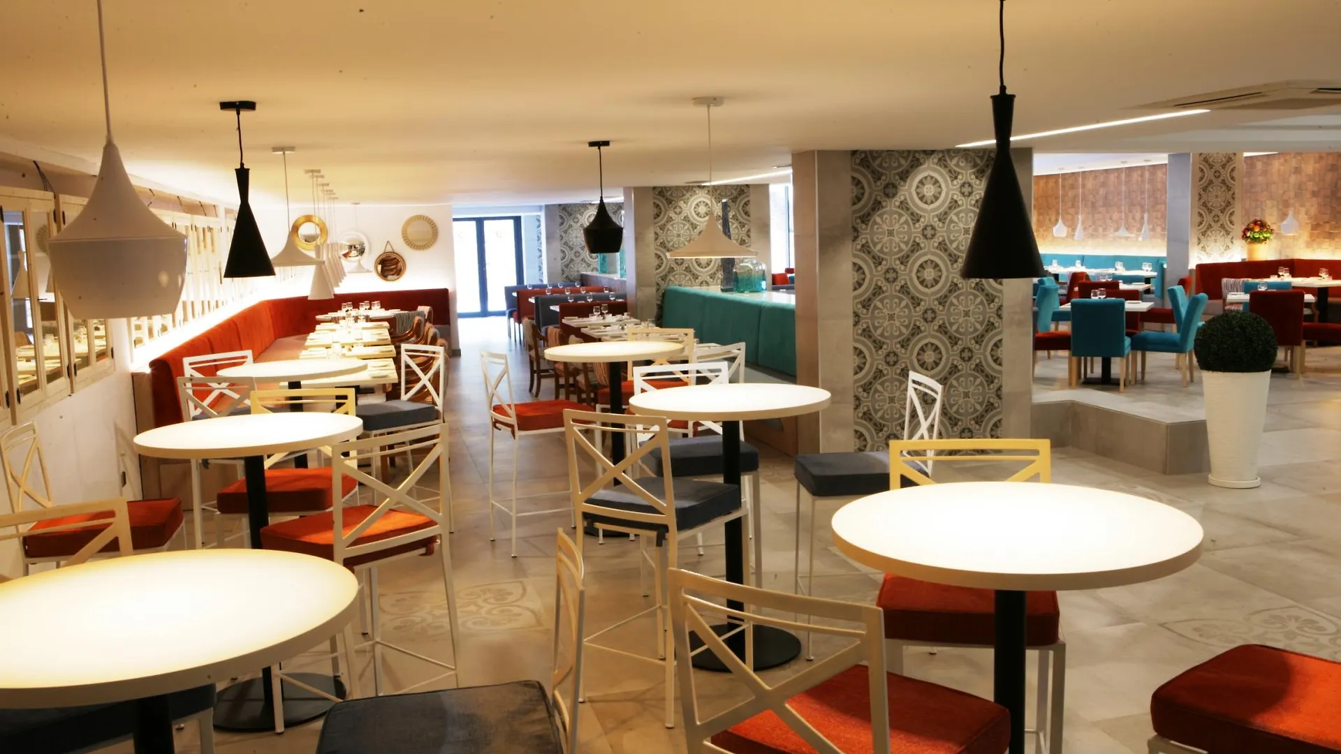 Aparthotel Aquasol Palma Nova  Palma Nova (Mallorca)